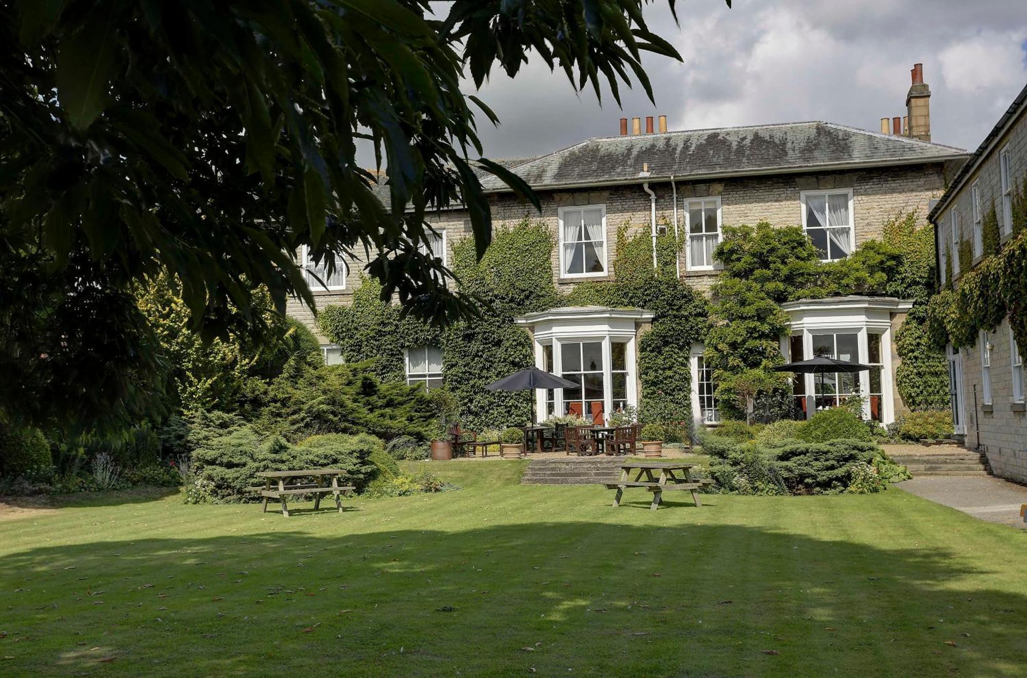 Best Western Forest And Vale Hotel Pickering Exterior foto