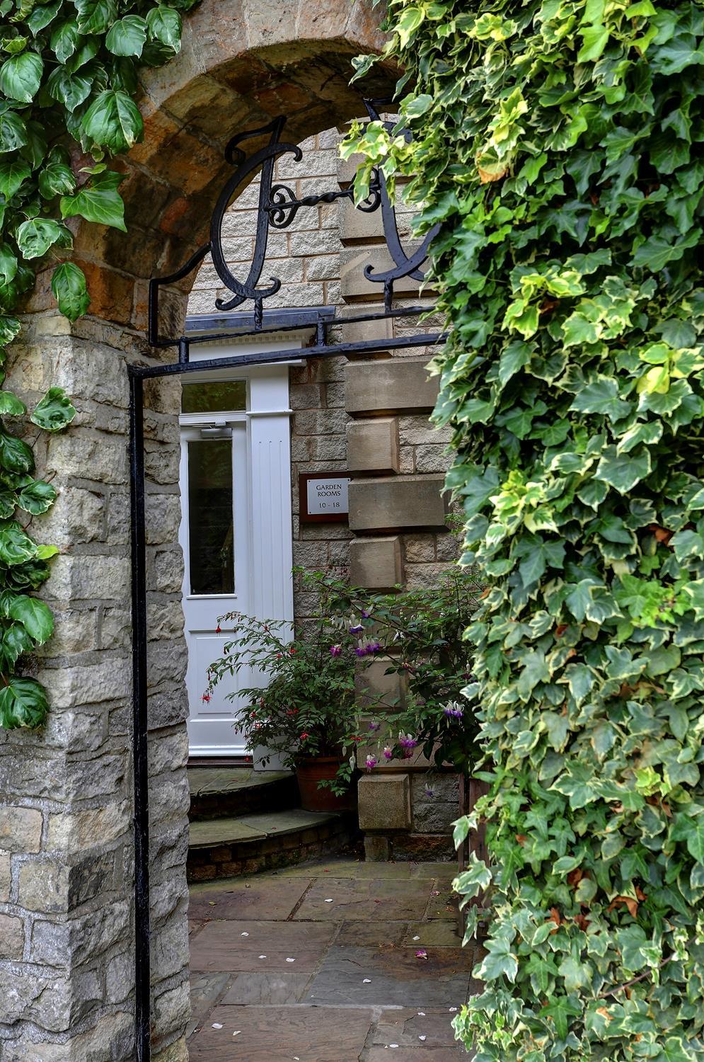 Best Western Forest And Vale Hotel Pickering Exterior foto